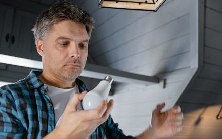 Elinstallationer: Tips för ett säkert och effektivt hem